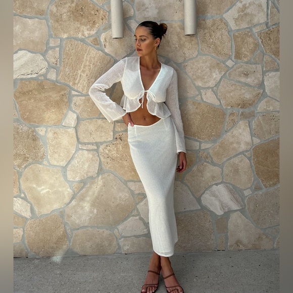 Sabo Eclipse Mesh Lined Skirt Set - Picture 2 of 13